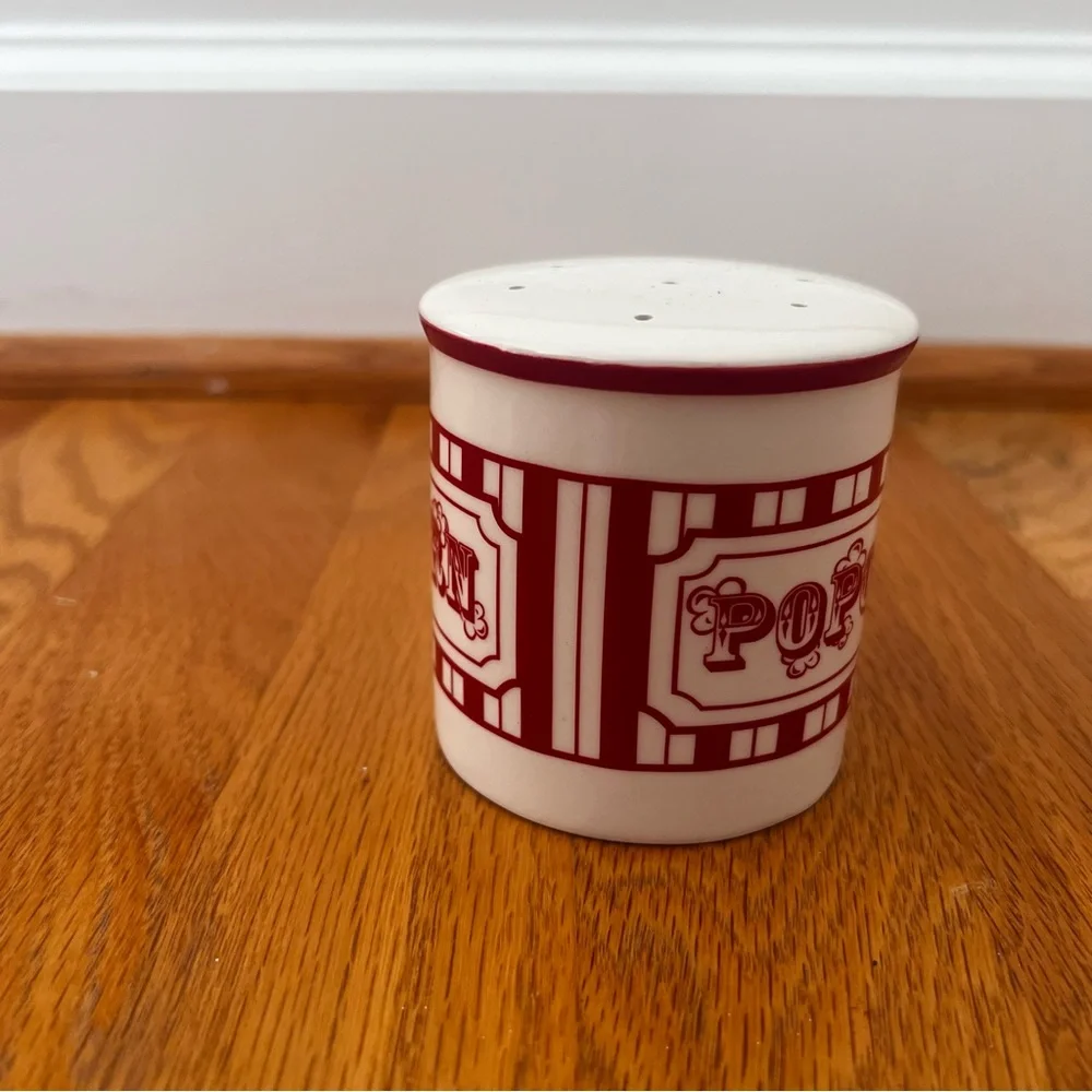 🍿 Williams-Sonoma Ceramic Popcorn Seasoning Shaker – Red & White – Never used